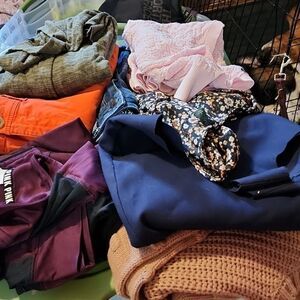 Reseller box xs-small excellent condition